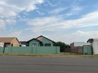Front View of property in Vosloorus