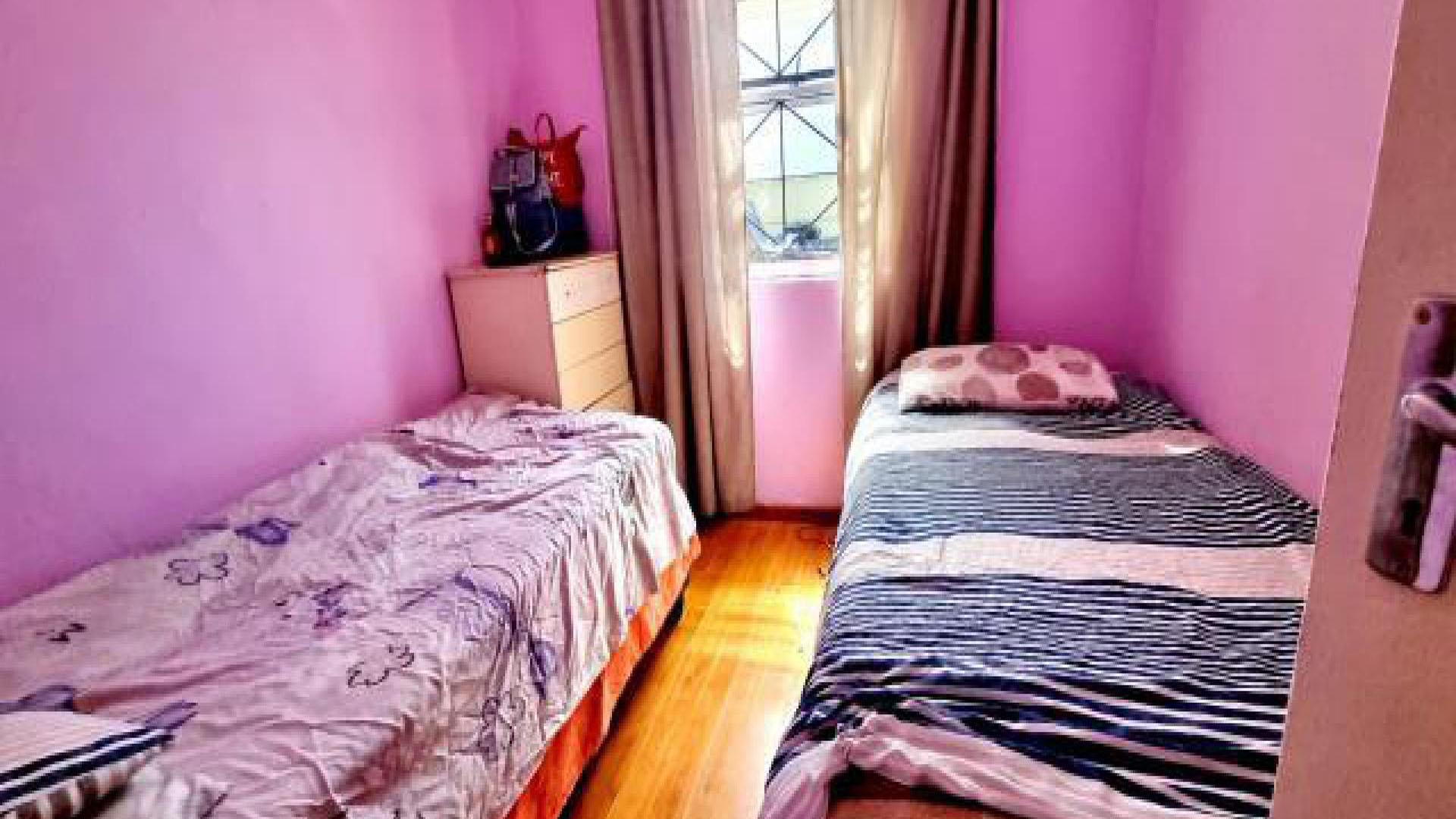 Bed Room 2 of property in Ilitha Park