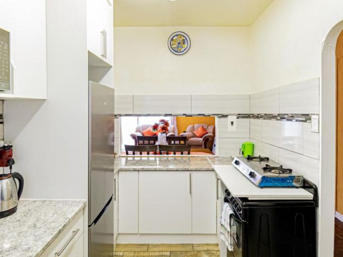 2 Bedroom Apartment for Sale For Sale in Florida MR654629