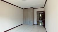 Bed Room 2 - 16 square meters of property in Carlswald North Estate