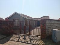 3 Bedroom 2 Bathroom House for Sale for sale in Vosloorus