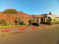 3 Bedroom 3 Bathroom House for Sale for sale in Orlando