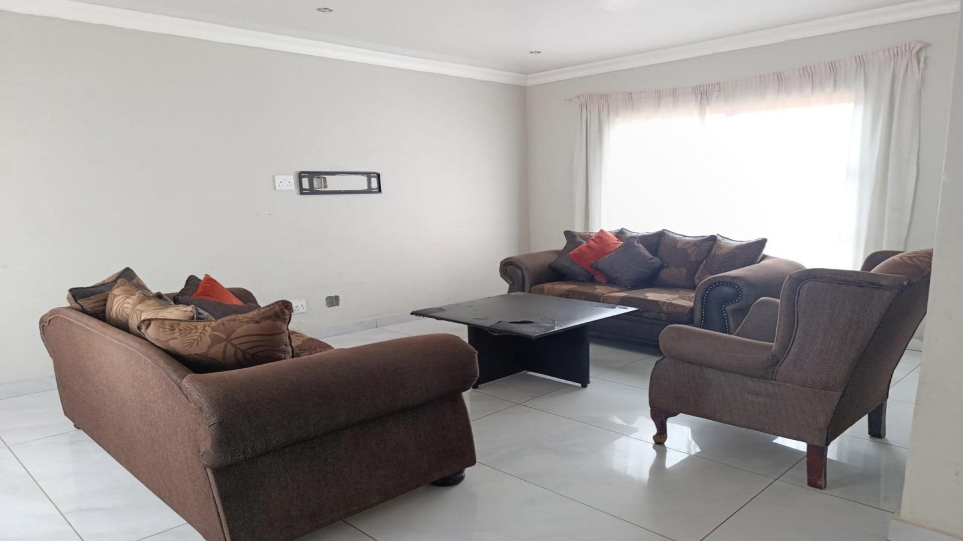 Lounges of property in Soshanguve