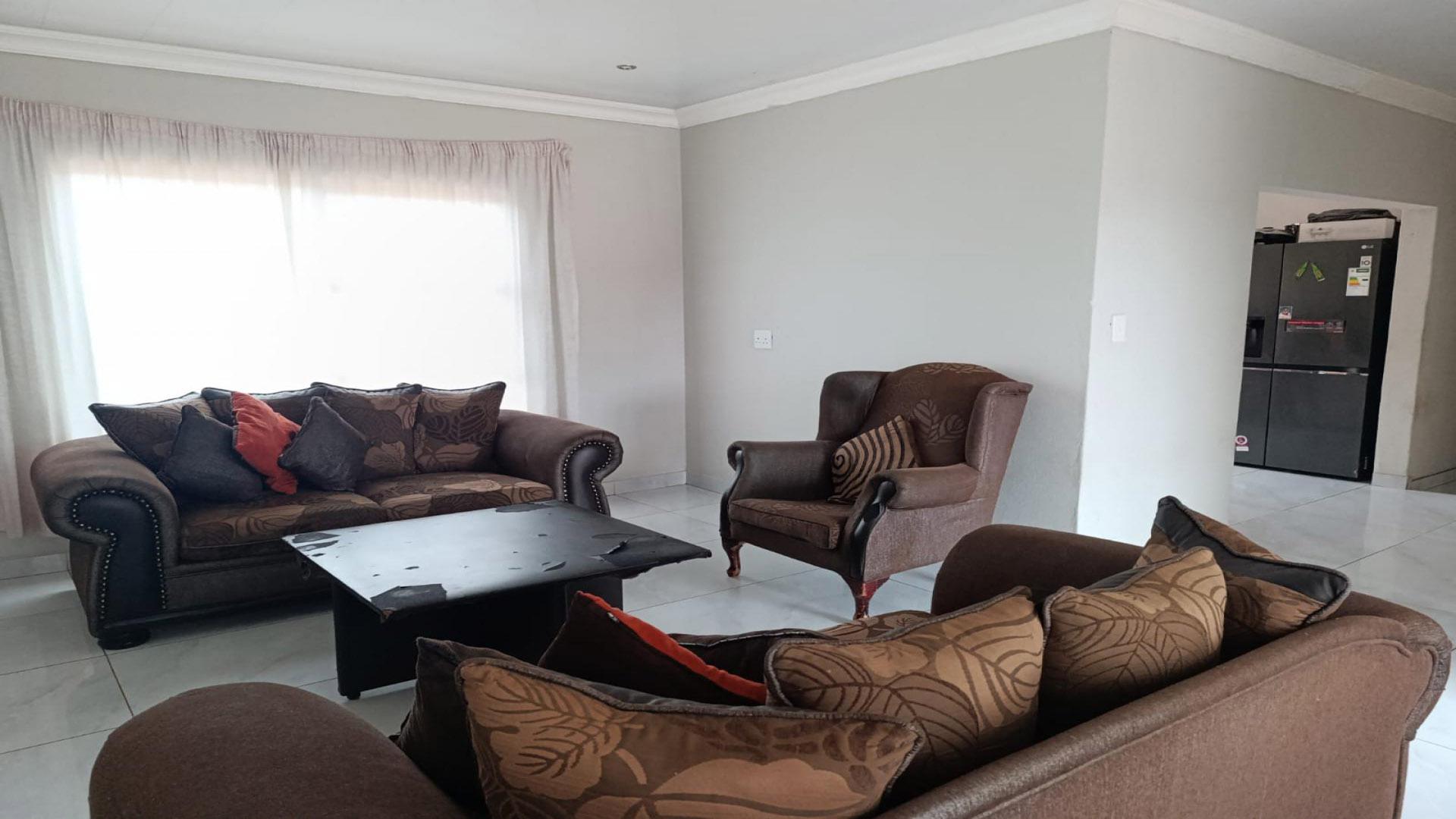 Lounges of property in Soshanguve