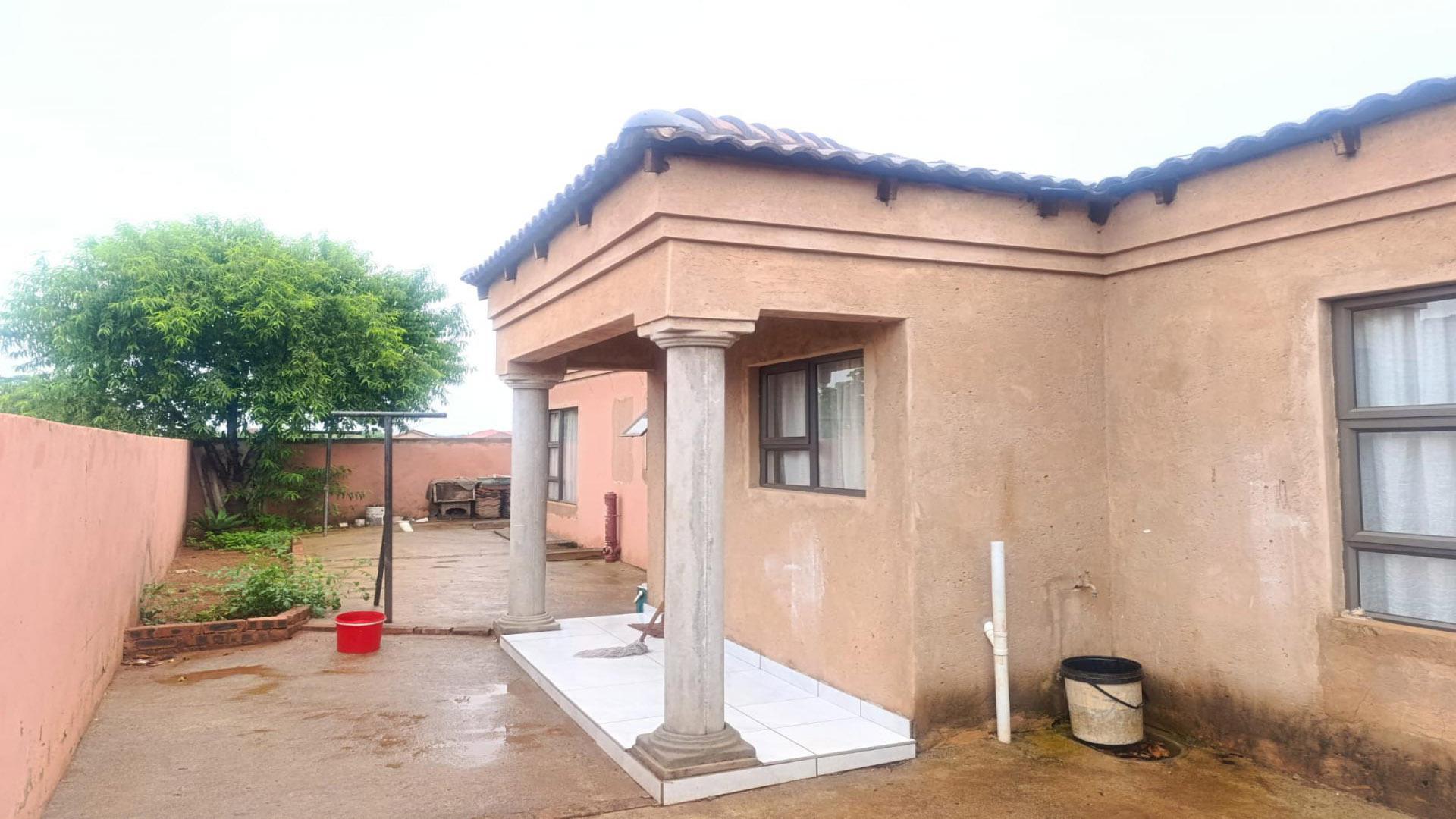 Spaces of property in Soshanguve