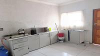 Kitchen of property in Soshanguve