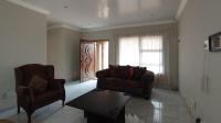 Lounges - 22 square meters of property in Soshanguve