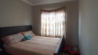 Bed Room 2 - 8 square meters of property in Soshanguve