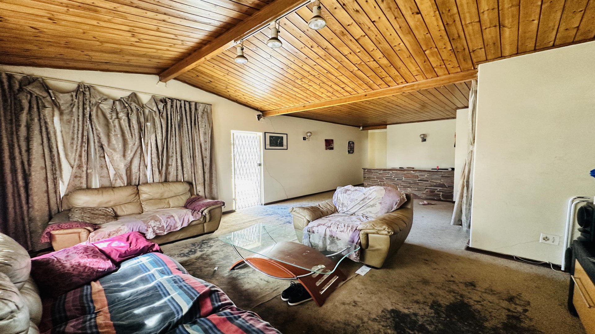 Lounges of property in Ridgeway