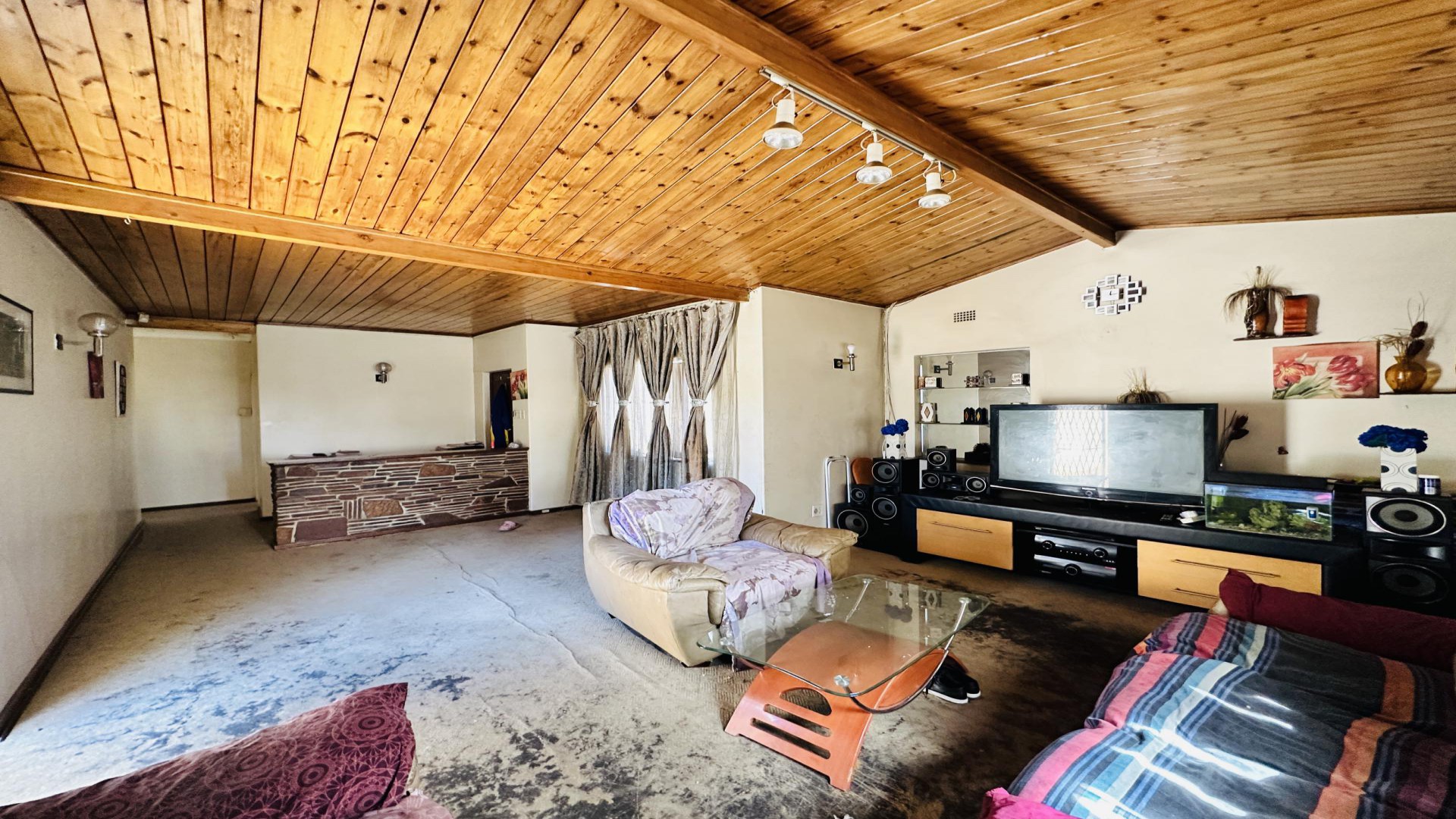 Lounges of property in Ridgeway