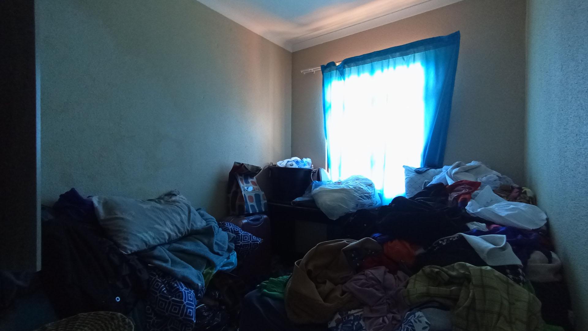 Bed Room 3 - 9 square meters of property in Amandasig