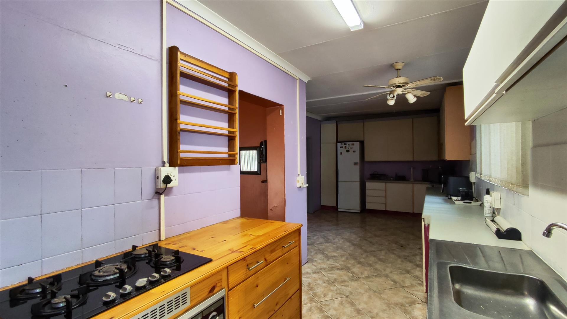 Kitchen - 26 square meters of property in Sasolburg
