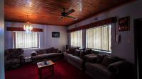 Lounges - 47 square meters of property in Sasolburg