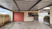 Garage - 33 square meters of property in Sasolburg
