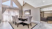 Dining Room of property in Barbeque Downs
