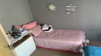 Bed Room 1 of property in Alan Manor