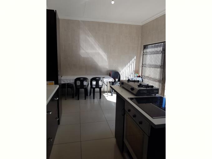 3 Bedroom House for Sale For Sale in Bezuidenhout Valley M