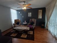 3 Bedroom 2 Bathroom Simplex for Sale for sale in Mountain View
