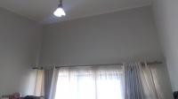 Bed Room 1 of property in Oakdene