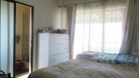 Main Bedroom - 11 square meters of property in Oakdene