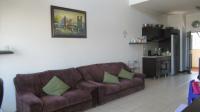 Lounges - 24 square meters of property in Oakdene