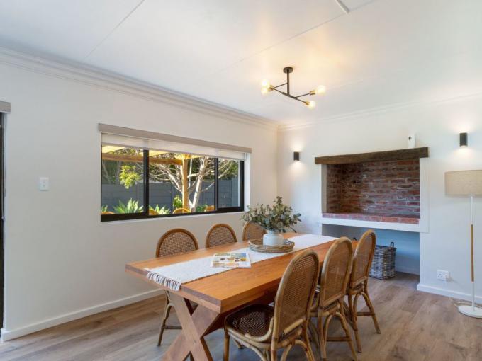 4 Bedroom House for Sale For Sale in Stilbaai (Still Bay)