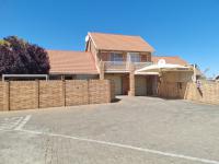 3 Bedroom 2 Bathroom Simplex for Sale for sale in Fleurdal