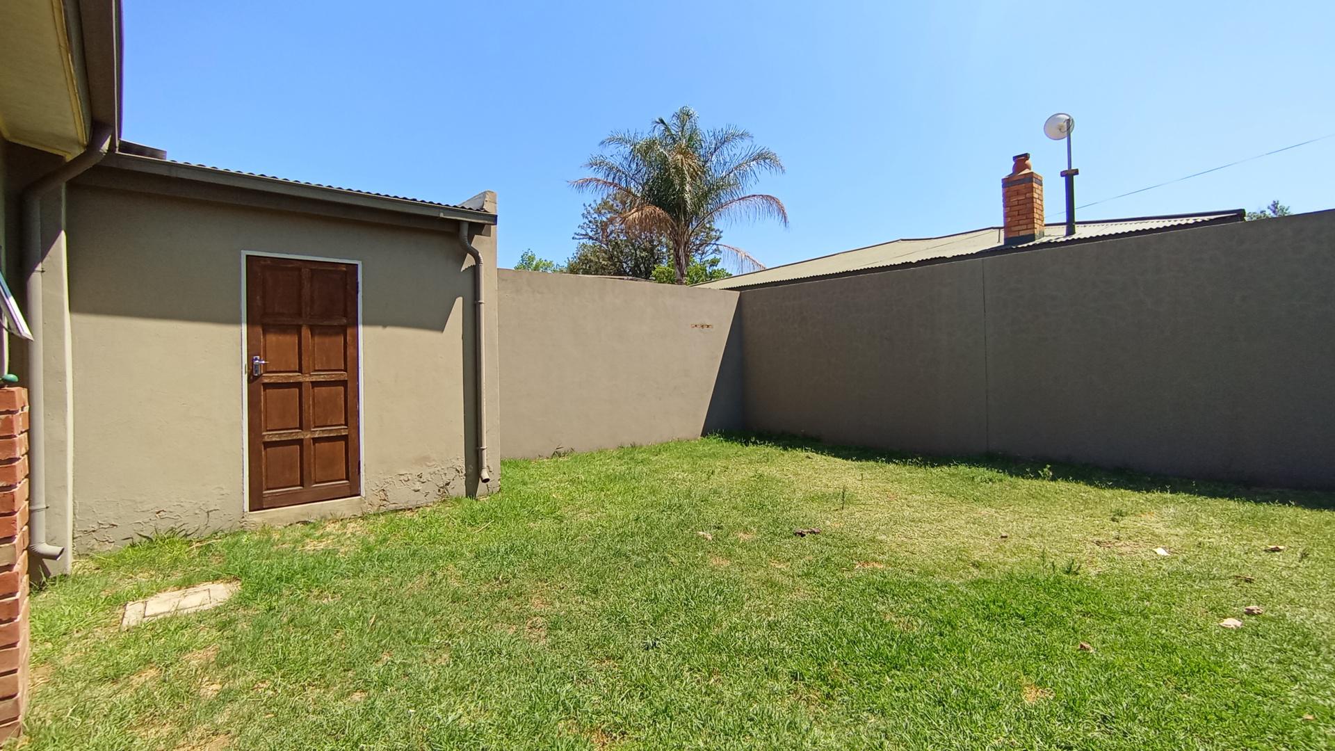 Garden of property in Rietfontein