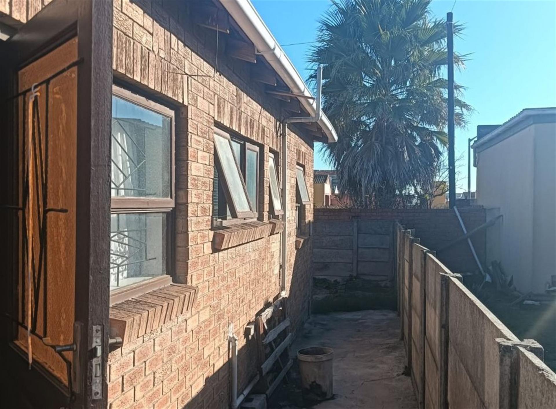 Spaces of property in Guguletu