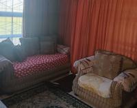Lounges of property in Guguletu