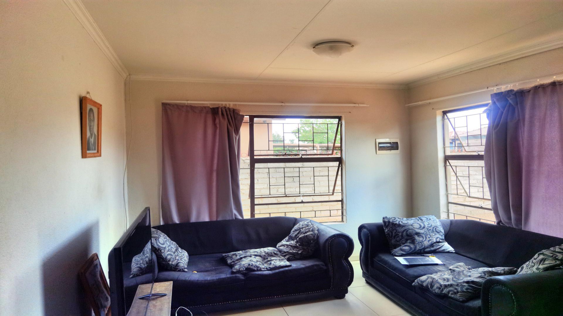 Lounges of property in Soshanguve East