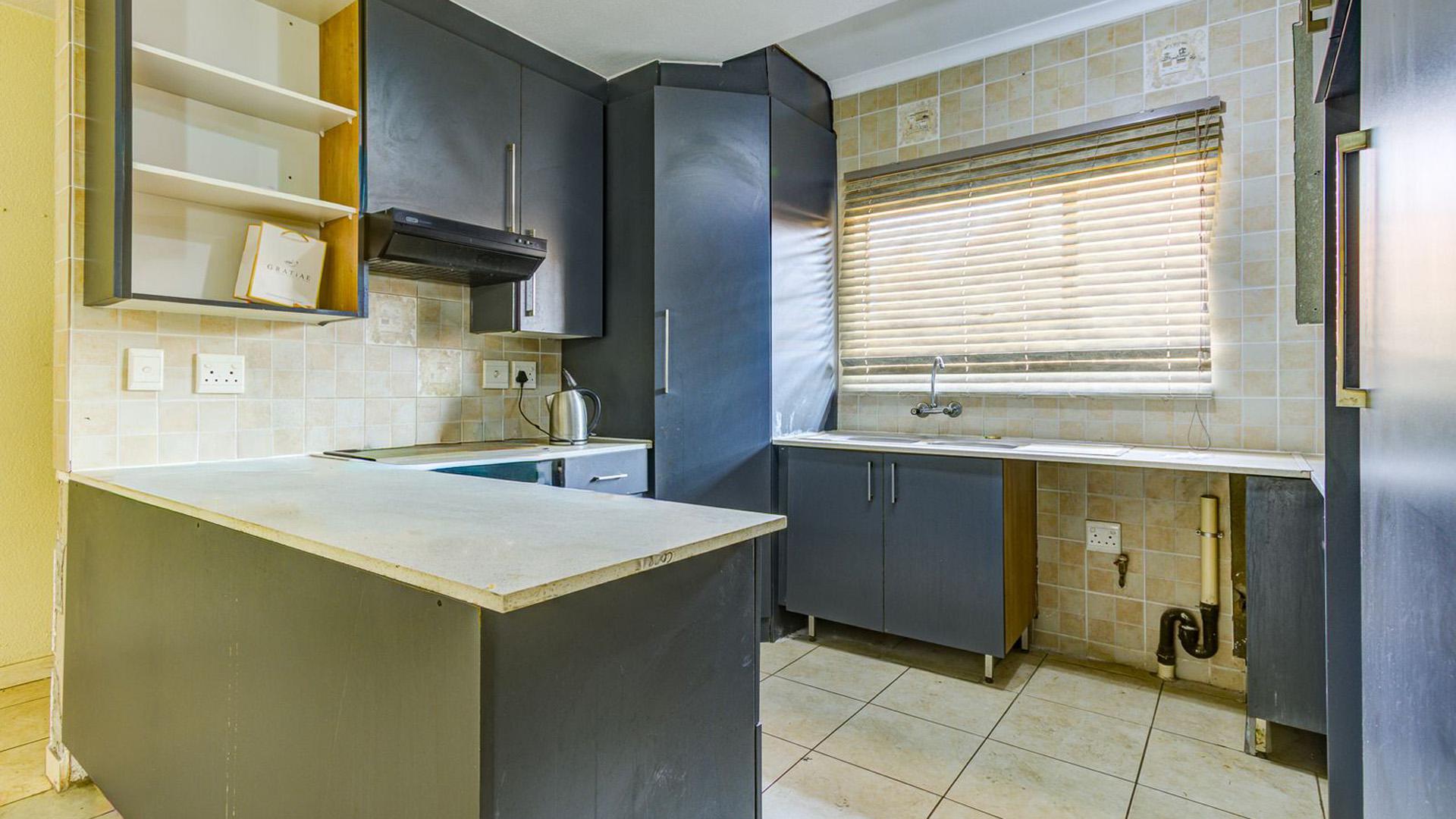 Kitchen - 10 square meters of property in Pomona
