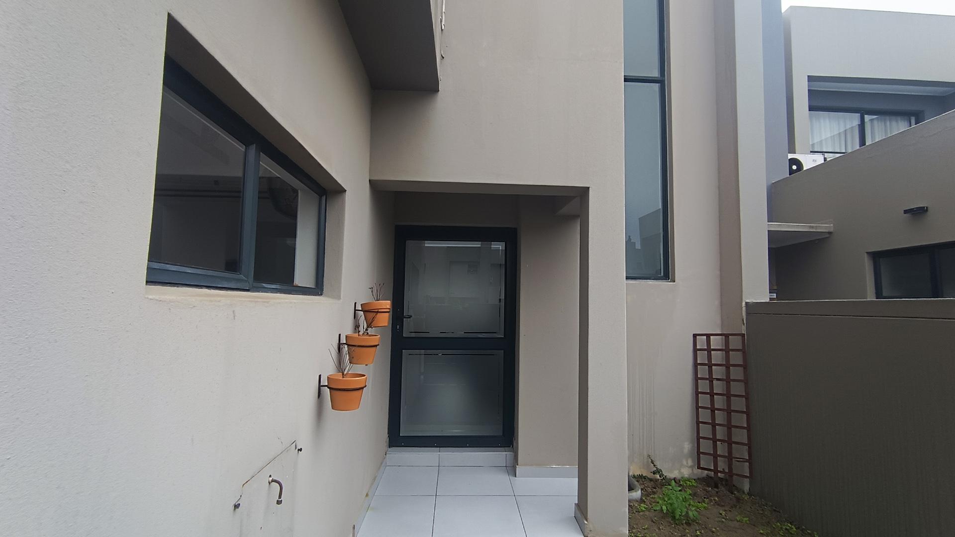 Front View of property in Parklands