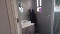 Bathroom 2 of property in Parklands