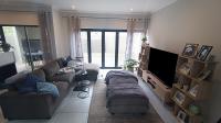 Lounges - 24 square meters of property in Parklands