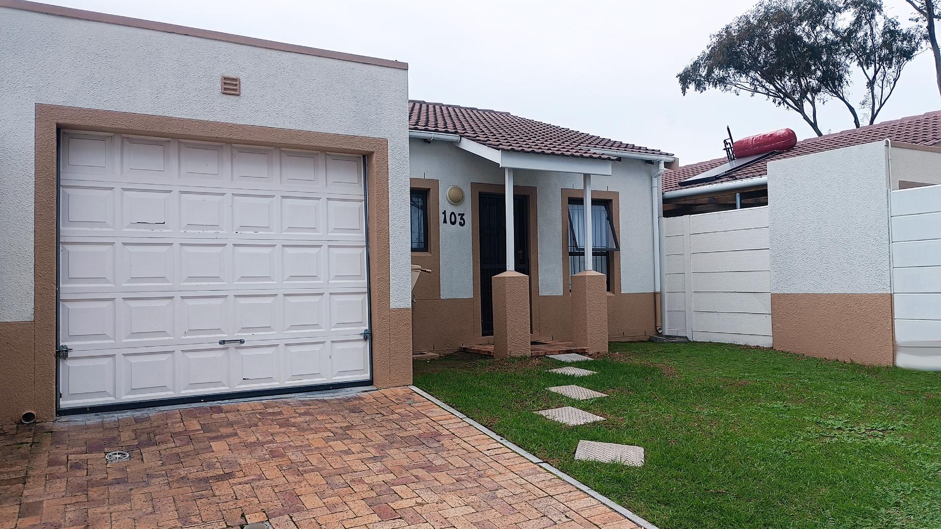 Front View of property in Victoria Park
