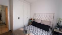 Bed Room 1 - 10 square meters of property in Victoria Park