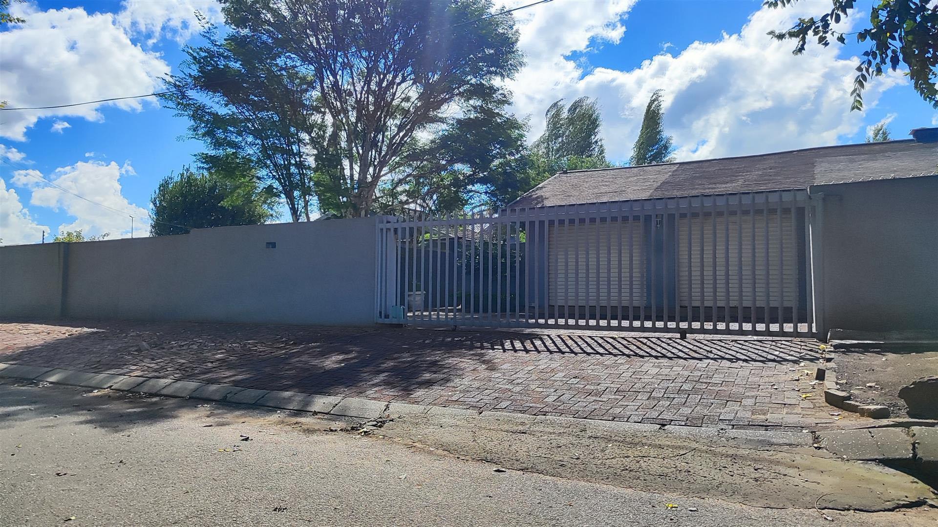 Front View of property in Vanderbijlpark