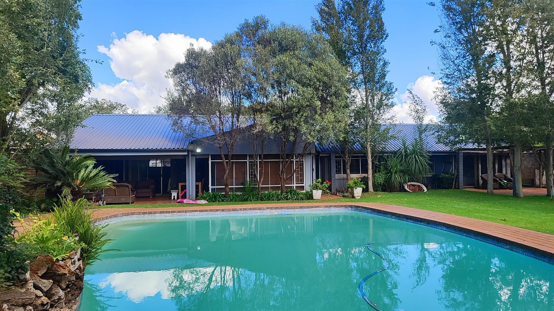 Backyard of property in Vanderbijlpark