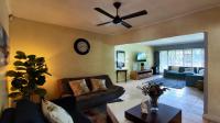 Informal Lounge - 16 square meters of property in Vanderbijlpark