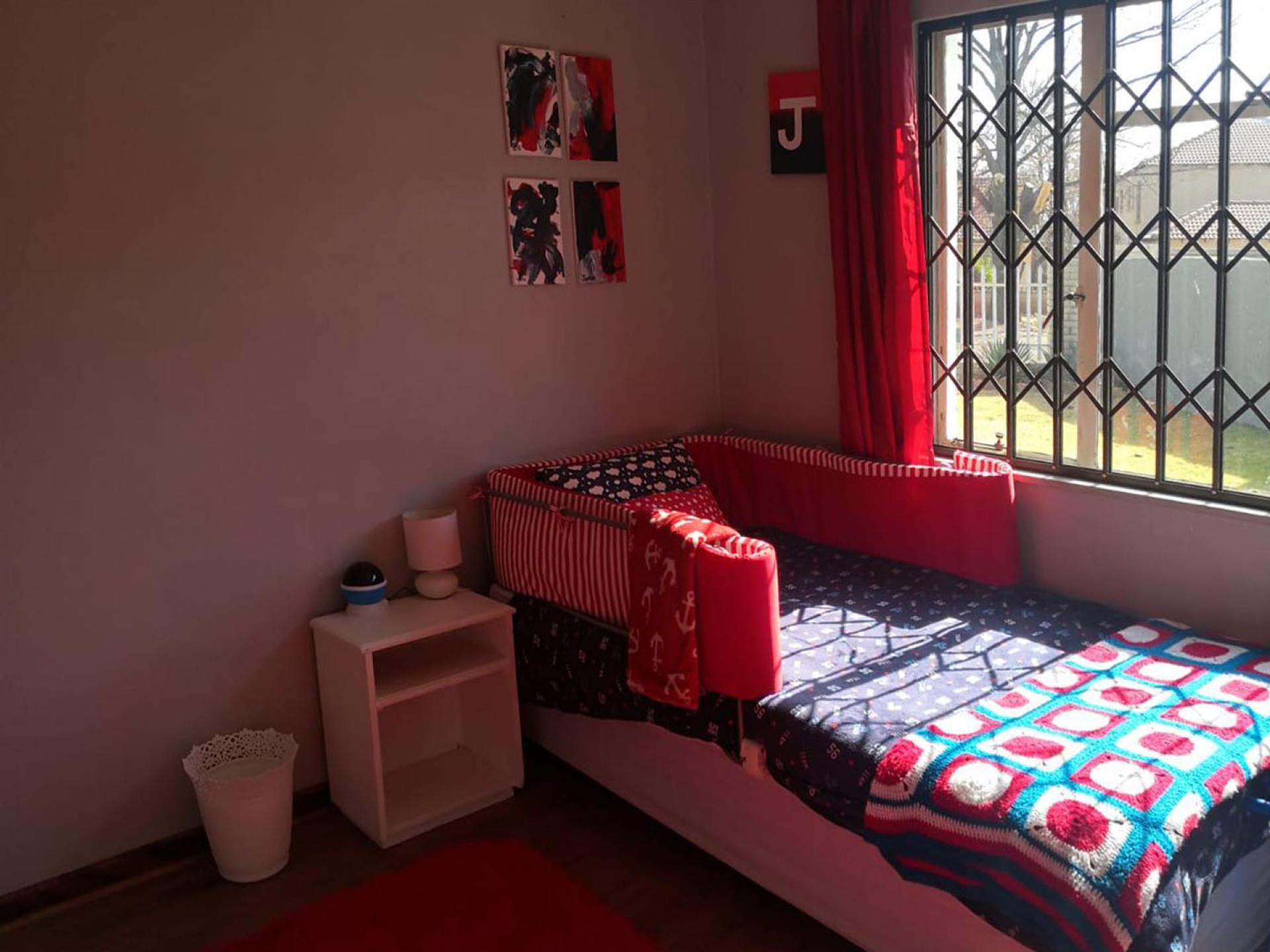 Bed Room 2 of property in Vaalpark