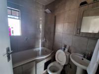 Main Bathroom of property in Montana Tuine