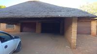 Garage of property in Greenhills
