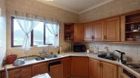 Kitchen - 20 square meters of property in Ocean View - DBN