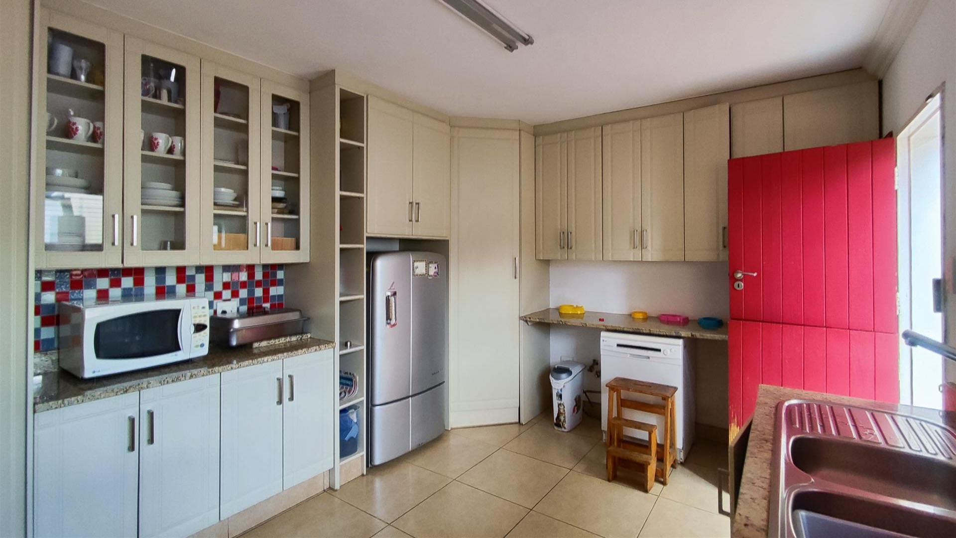 Scullery - 17 square meters of property in Randhart