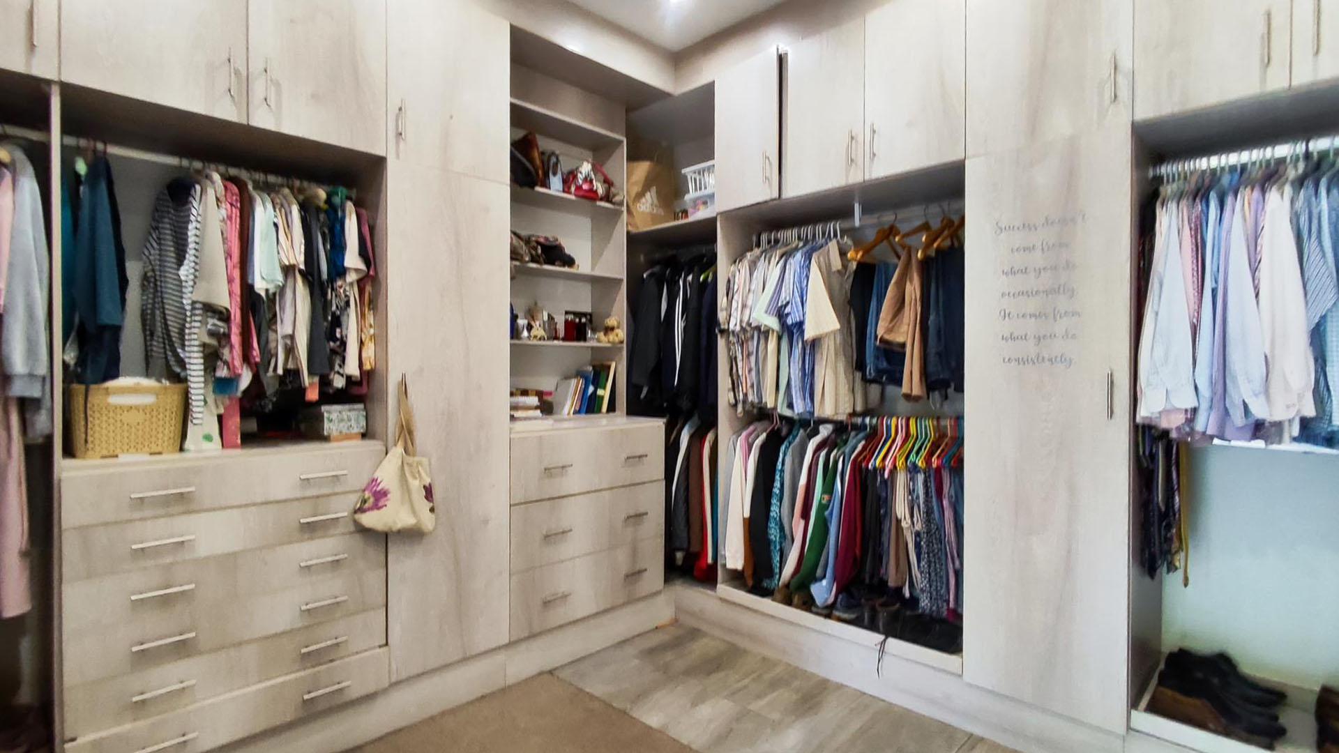 Main Bedroom - 74 square meters of property in Randhart