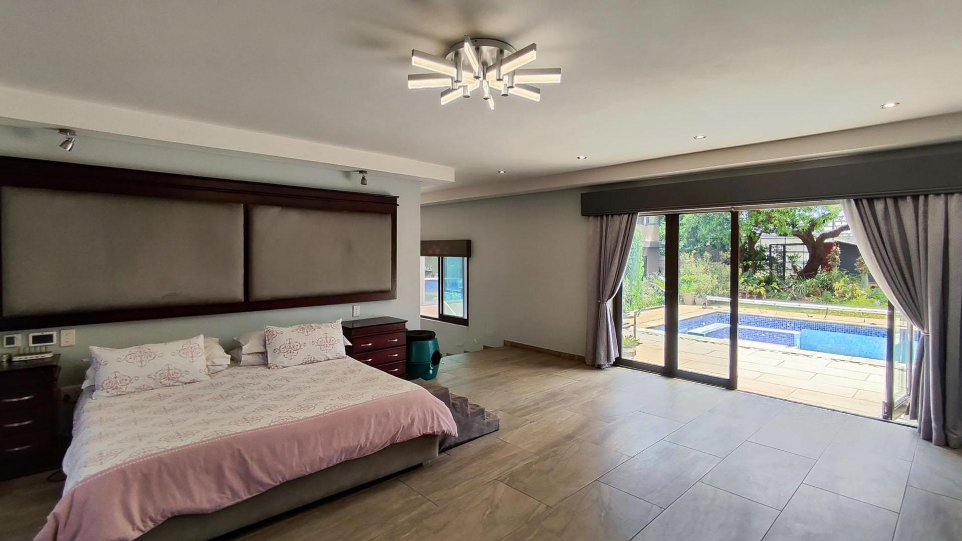 Main Bedroom - 74 square meters of property in Randhart