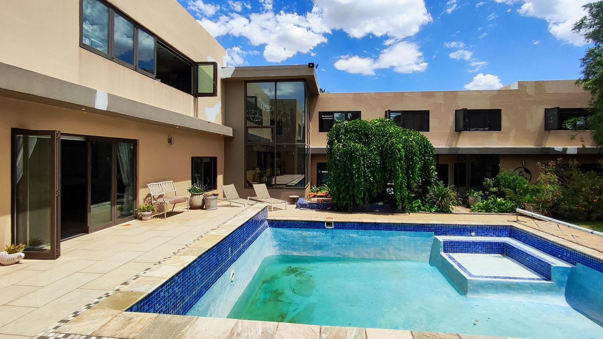 Backyard of property in Randhart