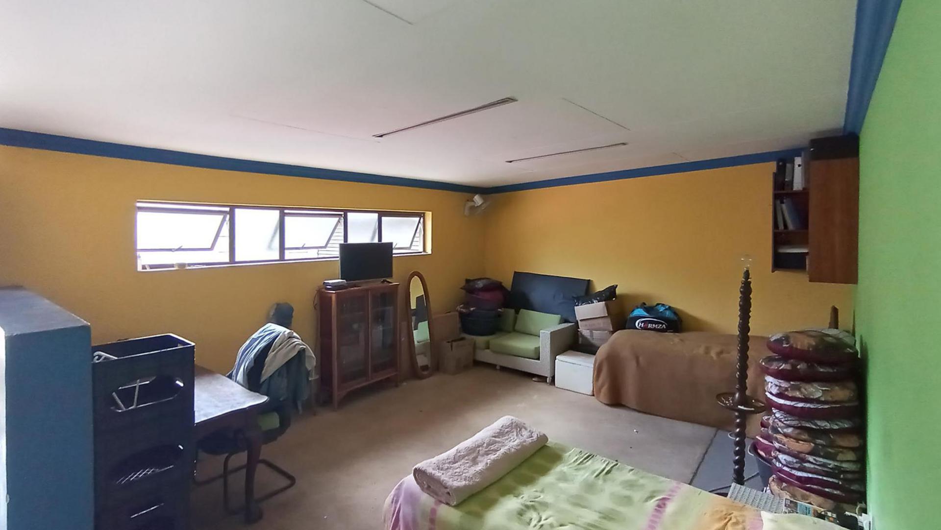 Bed Room 5+ - 127 square meters of property in Randhart