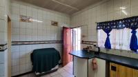 Kitchen - 14 square meters of property in Dalview